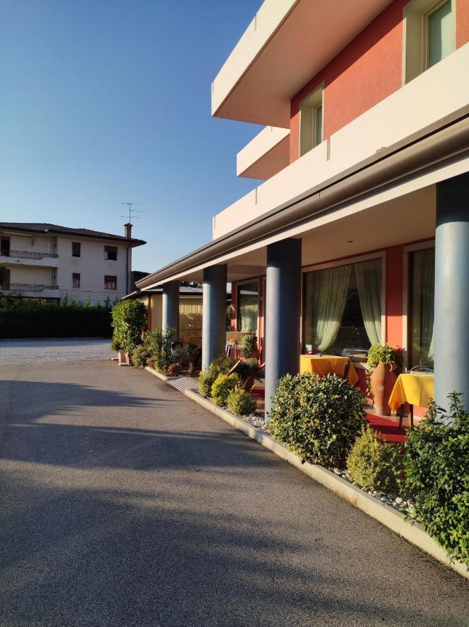 Ristorante Locanda Dussin オデルツォ エクステリア 写真