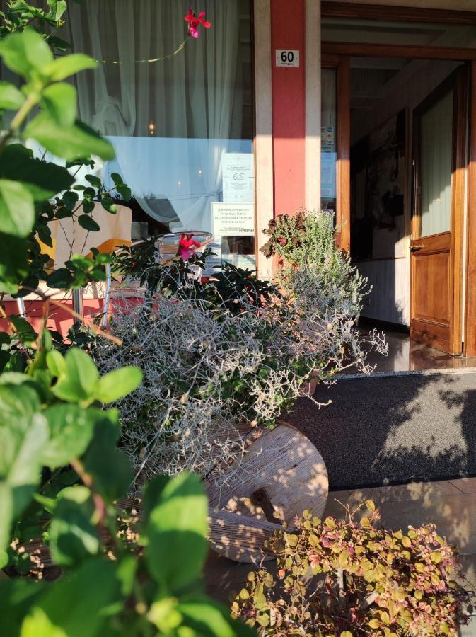 Ristorante Locanda Dussin オデルツォ エクステリア 写真